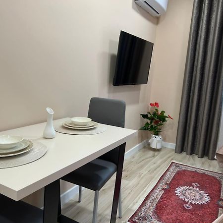 Smart Home , Lovely Apartment In Τίρανα Εξωτερικό φωτογραφία