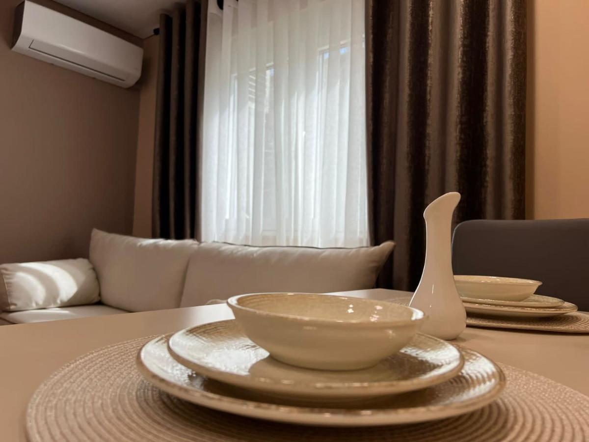 Smart Home , Lovely Apartment In Τίρανα Εξωτερικό φωτογραφία