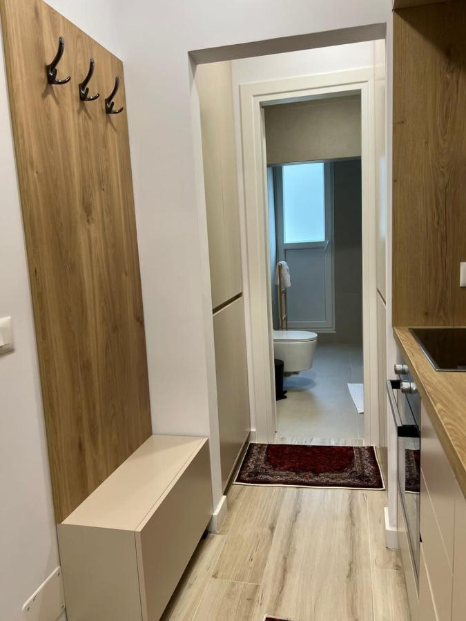 Smart Home , Lovely Apartment In Τίρανα Εξωτερικό φωτογραφία